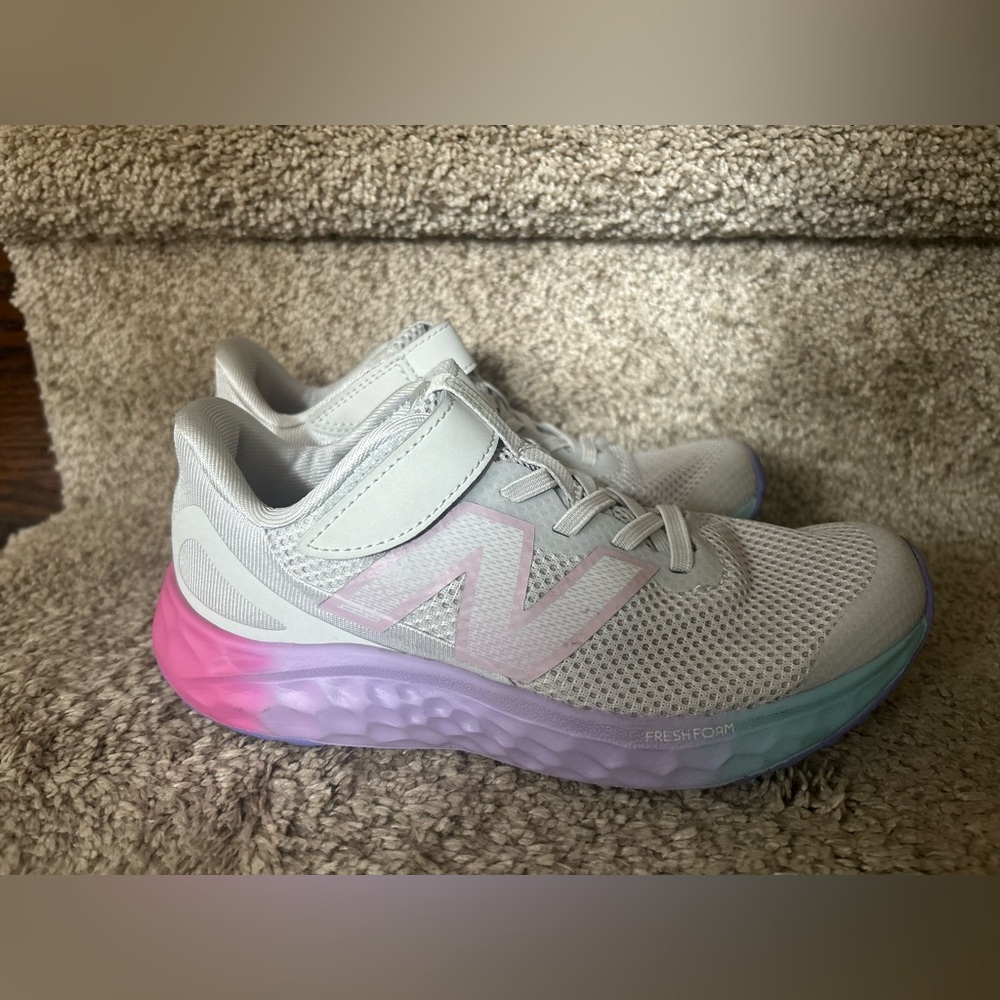 Like New, Worn Once - New Balance - Girls - Sneakers - Size 2